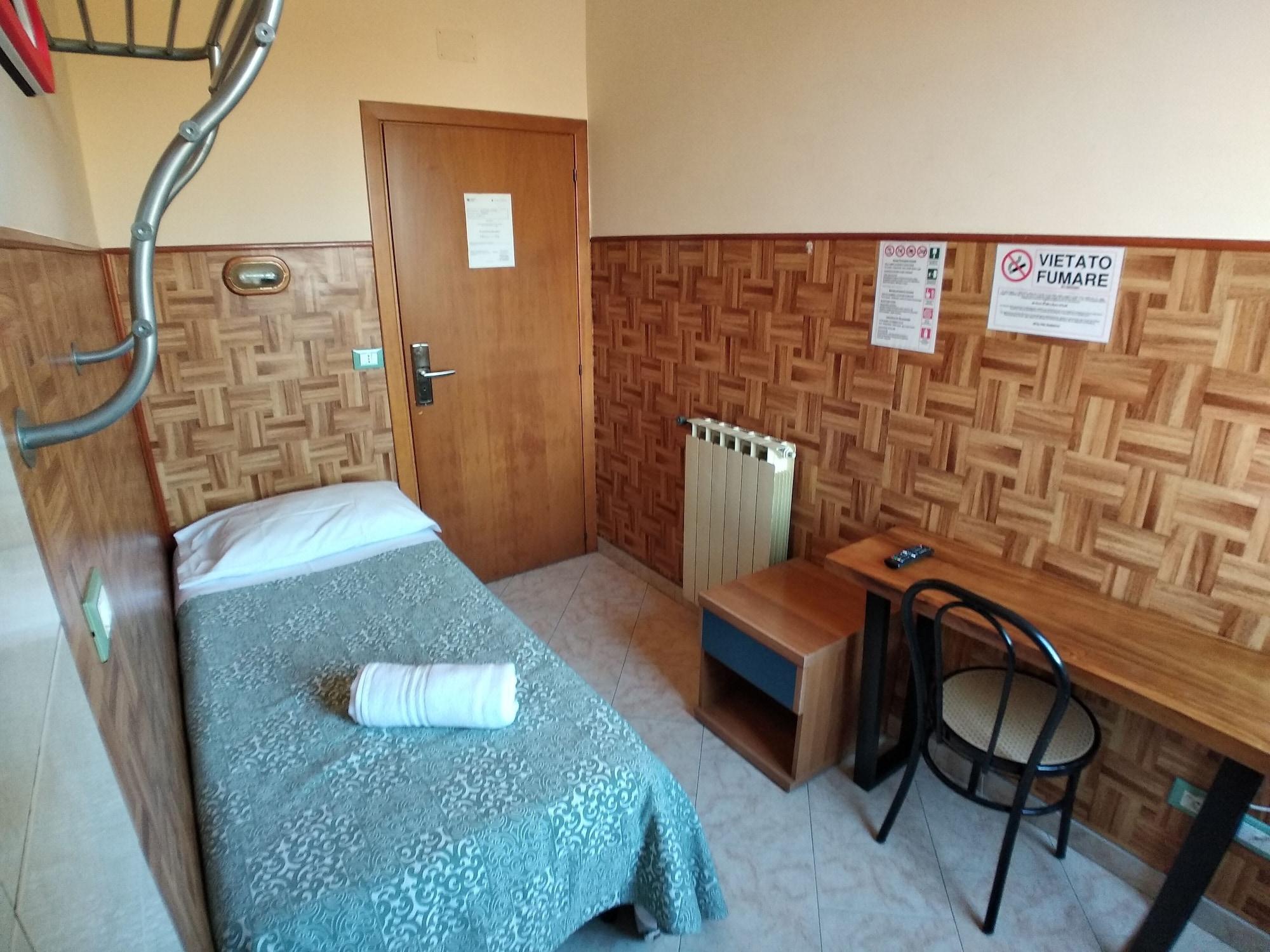 Cressy Hotell Rom Exteriör bild