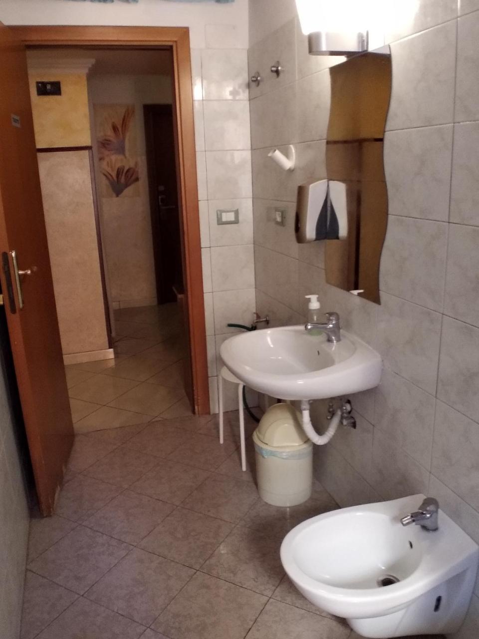 Cressy Hotell Rom Exteriör bild